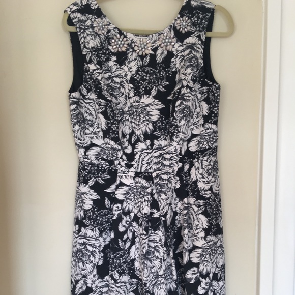 Floral Adrianna Papell Dress - Picture 1 of 7